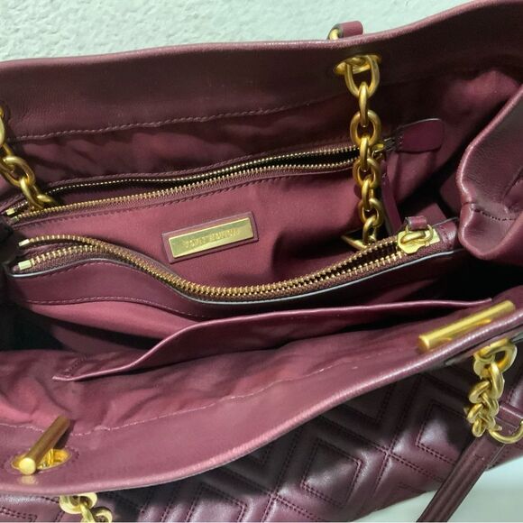 Tory Burch Large Fleming Triple Compartment Tote Wine Quilted Leather - Picture 13 of 16